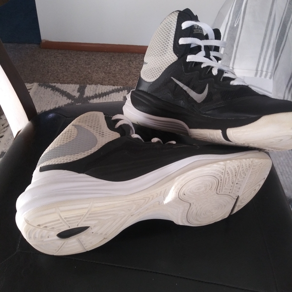 Nike sneakers - Picture 4 of 4